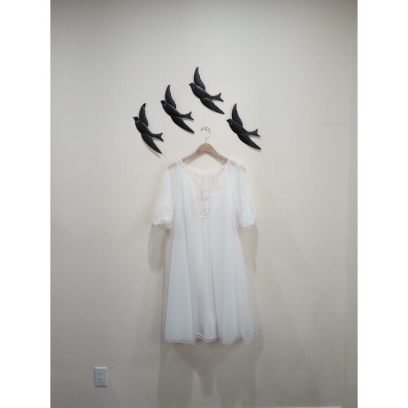 Vintage Vanity Fair White Two Piece Honeymoon Peignoir Set - Size 38 / L